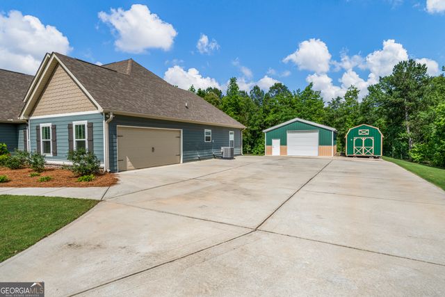 217 Courtland Road, Brooks, GA 30205