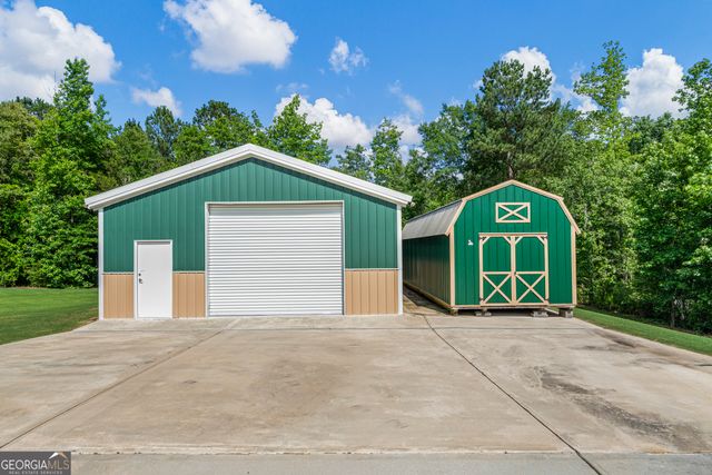 217 Courtland Road, Brooks, GA 30205