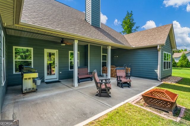 217 Courtland Road, Brooks, GA 30205
