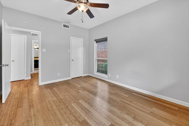8601 Park Lane 721, Dallas, TX 75231