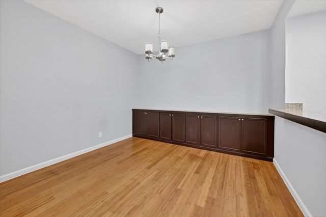 8601 Park Lane 721, Dallas, TX 75231