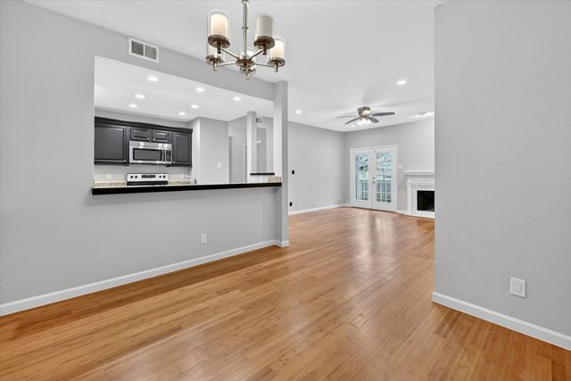 8601 Park Lane 721, Dallas, TX 75231