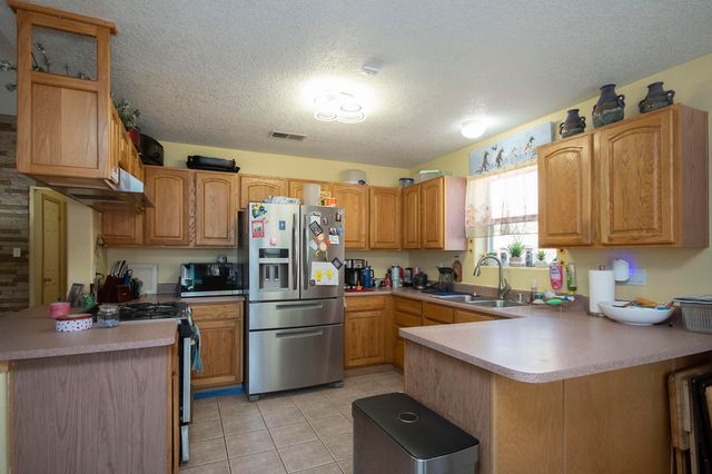 2908 Dona Teresa Place SW, Albuquerque, NM 87121