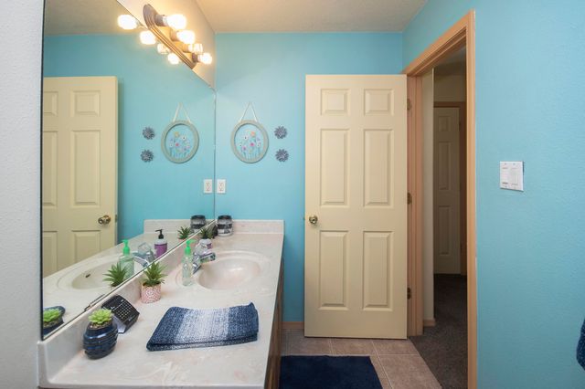 2908 Dona Teresa Place SW, Albuquerque, NM 87121