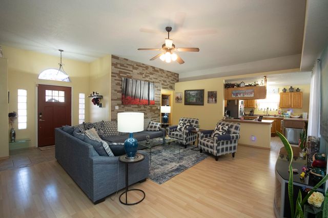 2908 Dona Teresa Place SW, Albuquerque, NM 87121