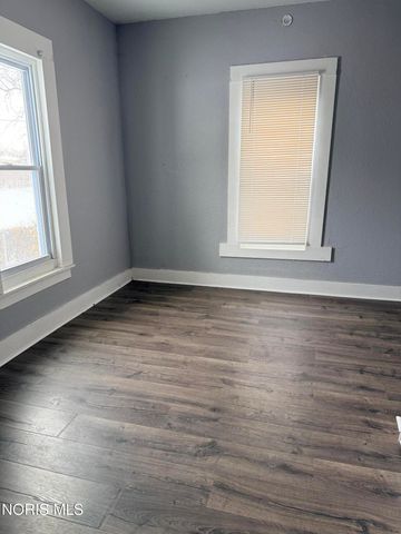 2026 Hawthorne Street, Toledo, OH 43606