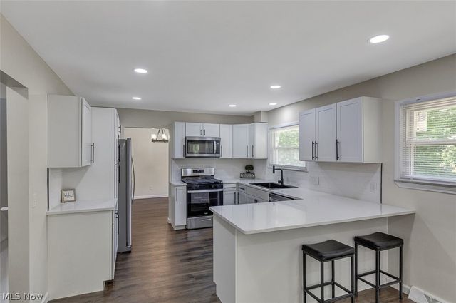 2429 Thurmont Road, Akron, OH 44313