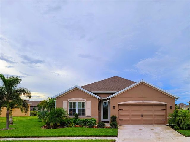 2142 Harwick Circle SW, Vero Beach, FL 32968