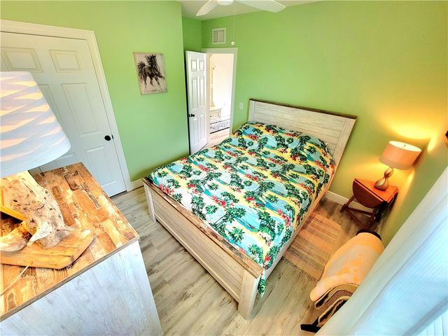 2142 Harwick Circle SW, Vero Beach, FL 32968