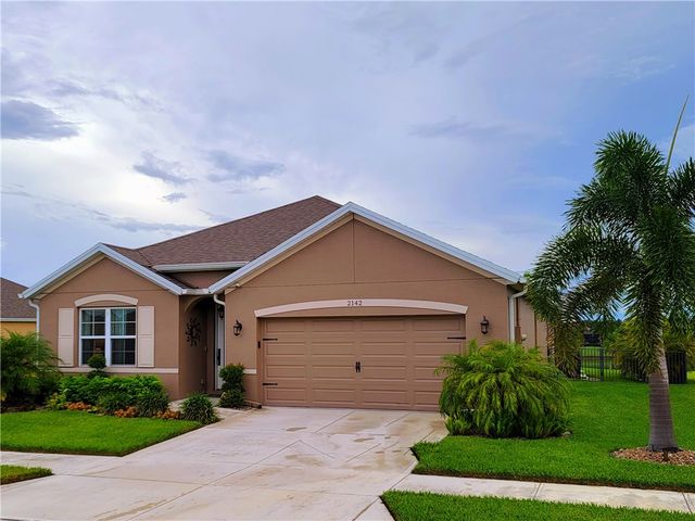 2142 Harwick Circle SW, Vero Beach, FL 32968