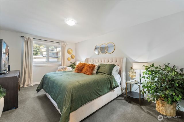 1225 Adams Street, Steilacoom, WA 98388