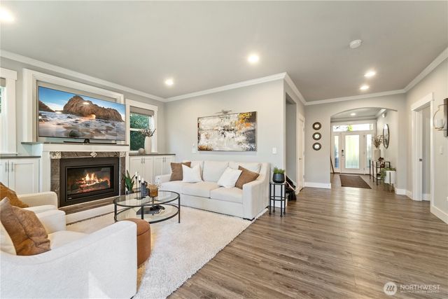 1225 Adams Street, Steilacoom, WA 98388
