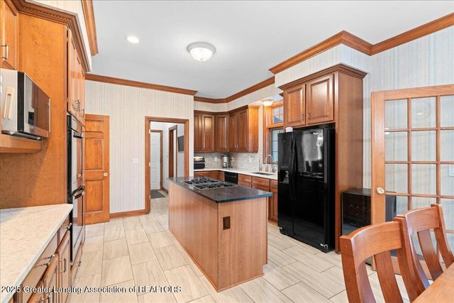 9760 Blue Heron Drive, Eaton Rapids, MI 48827