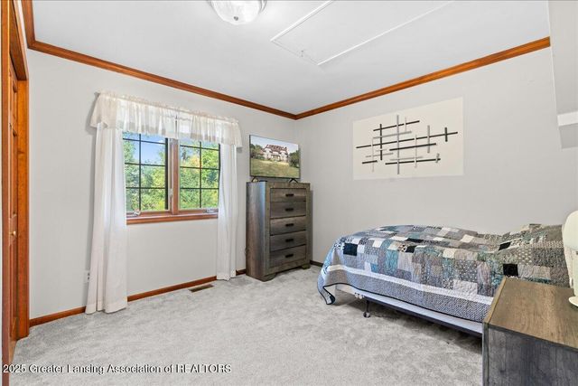 9760 Blue Heron Drive, Eaton Rapids, MI 48827