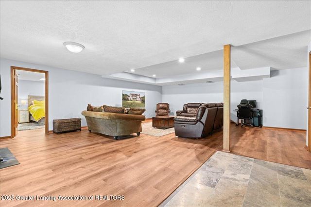 9760 Blue Heron Drive, Eaton Rapids, MI 48827