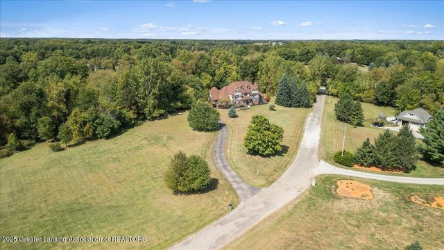 9760 Blue Heron Drive, Eaton Rapids, MI 48827