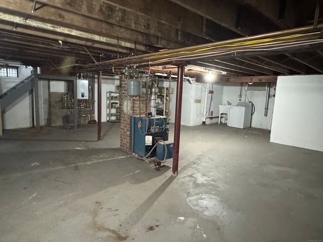 173 South Street, Danbury, CT 06810