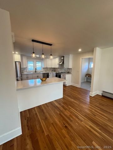 173 South Street, Danbury, CT 06810