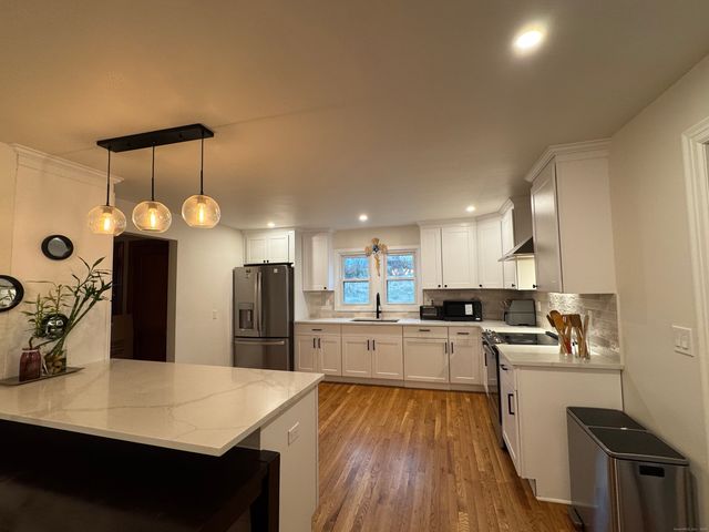 173 South Street, Danbury, CT 06810