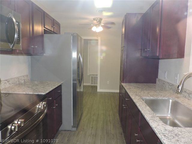 8930 Fresno Street, Fort Smith, AR 72903