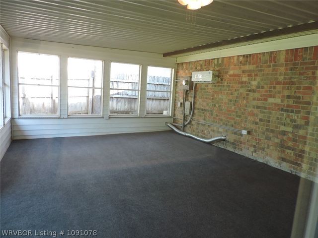 8930 Fresno Street, Fort Smith, AR 72903