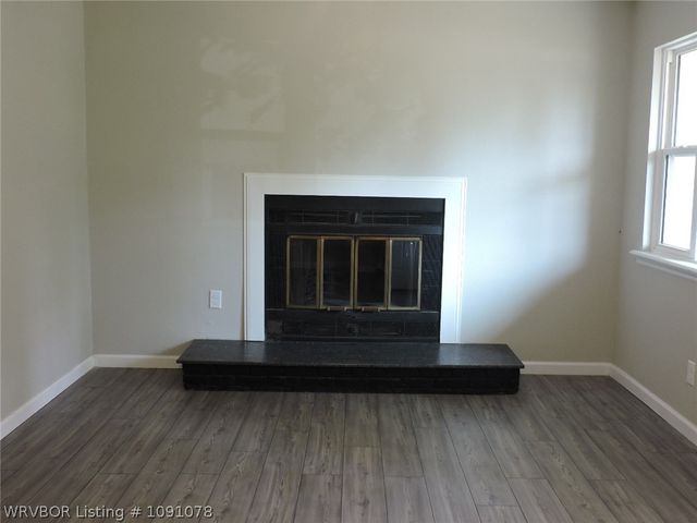 8930 Fresno Street, Fort Smith, AR 72903