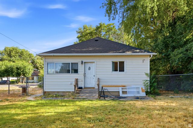629 DOUGLAS ST, Ogden, UT 84404