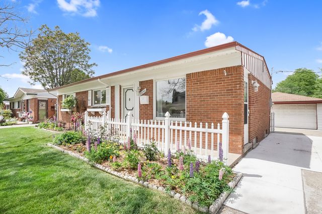 35046 Nancy Street, Westland, MI 48186