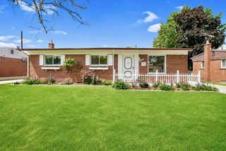 35046 Nancy Street, Westland, MI 48186