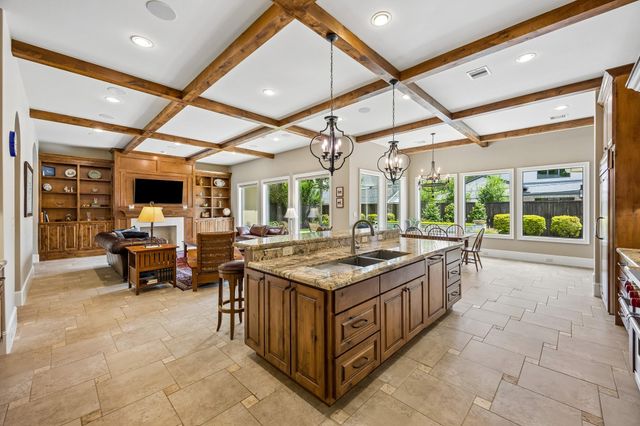 13127 Highwood Road, Houston, TX 77079