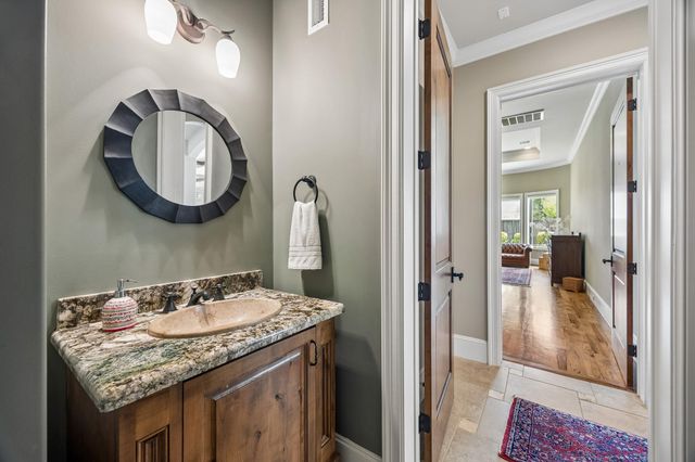 13127 Highwood Road, Houston, TX 77079