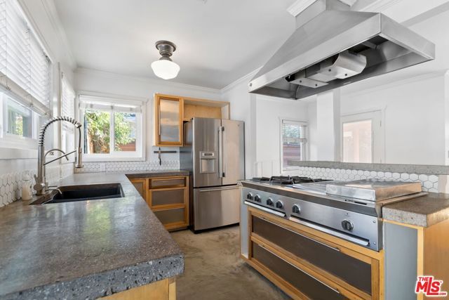 11929 Wagner Street, Culver City, CA 90230