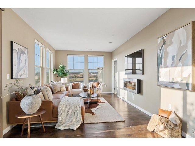 13598 Via Varra 201, Broomfield, CO 80020