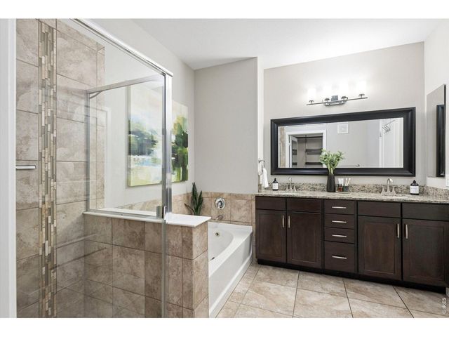 13598 Via Varra 201, Broomfield, CO 80020