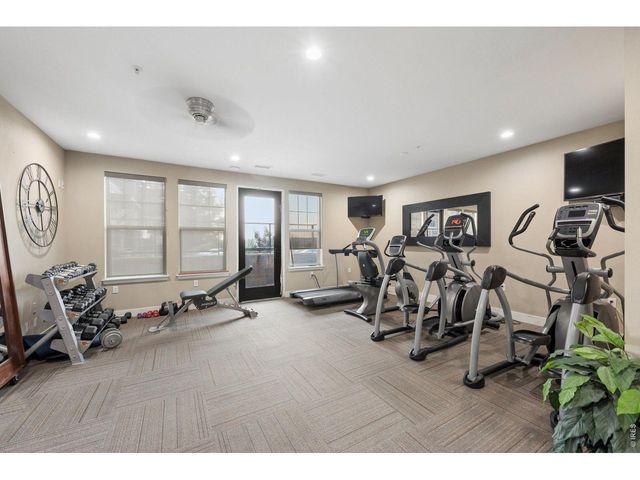 13598 Via Varra 201, Broomfield, CO 80020
