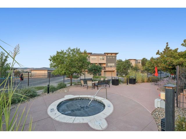 13598 Via Varra 201, Broomfield, CO 80020