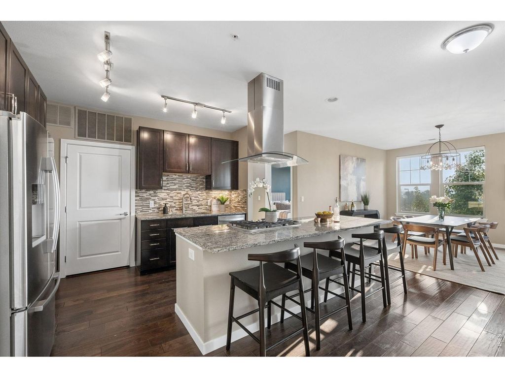 13598 Via Varra 201, Broomfield, CO 80020