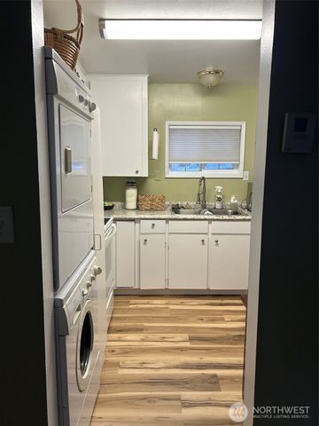 220 N Main Street, Kittitas, WA 98934