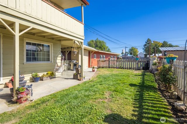 220 N Main Street, Kittitas, WA 98934