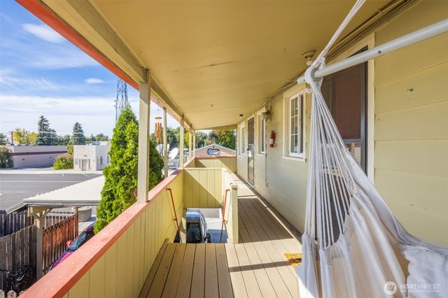 220 N Main Street, Kittitas, WA 98934