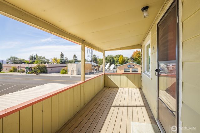 220 N Main Street, Kittitas, WA 98934