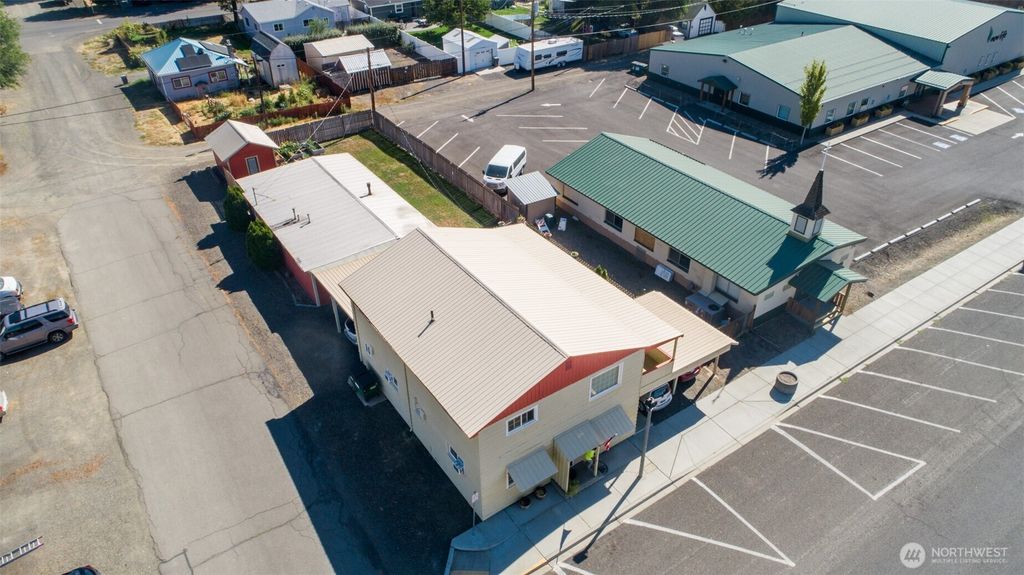 220 N Main Street, Kittitas, WA 98934