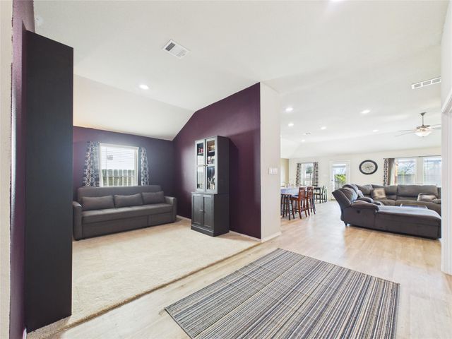 1237 Steed Bluff Drive, Alvin, TX 77511