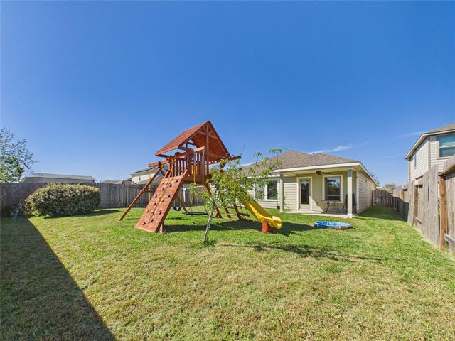 1237 Steed Bluff Drive, Alvin, TX 77511