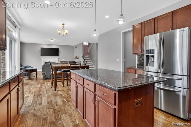 3595 Hogan Circle, Rochester, MI 48307