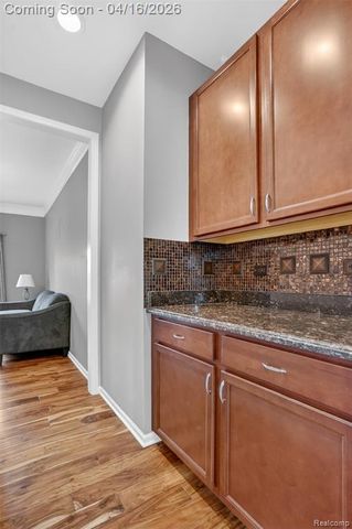 3595 Hogan Circle, Rochester, MI 48307