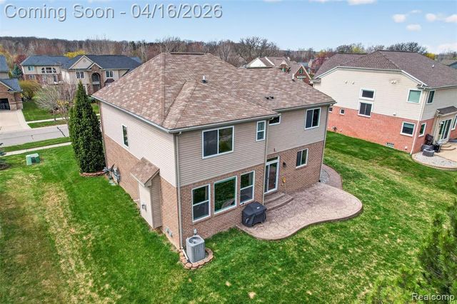 3595 Hogan Circle, Rochester, MI 48307