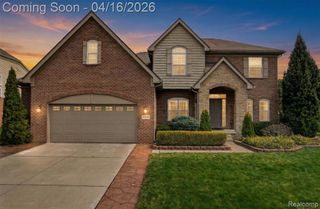 3595 Hogan Circle, Rochester, MI 48307