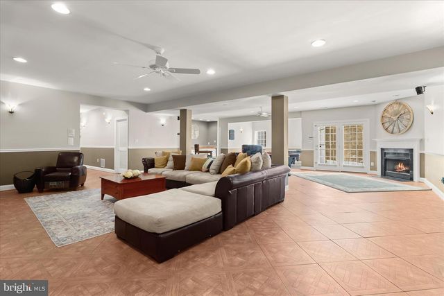 8061 HUNTERBROOKE LN, Fulton, MD 20759