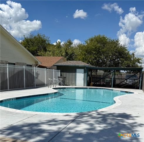 101 Maplewood Drive 26, Victoria, TX 77901